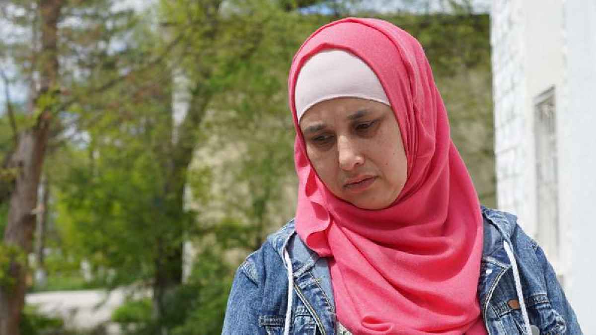 Дружина розстріляного окупантами Рахімова Сохіба Бурханова покинула Росію